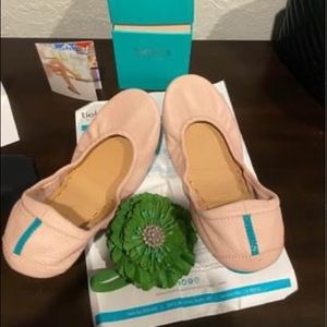 Tieks flat